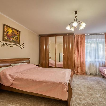 Tsaryna Sadyba Yablunytsia Dış mekan fotoğraf