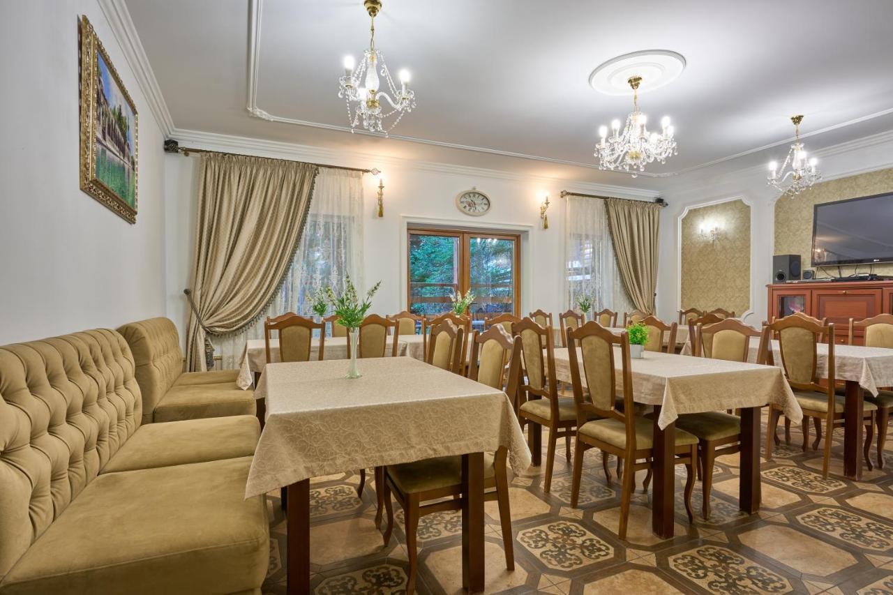 Tsaryna Sadyba Yablunytsia Dış mekan fotoğraf